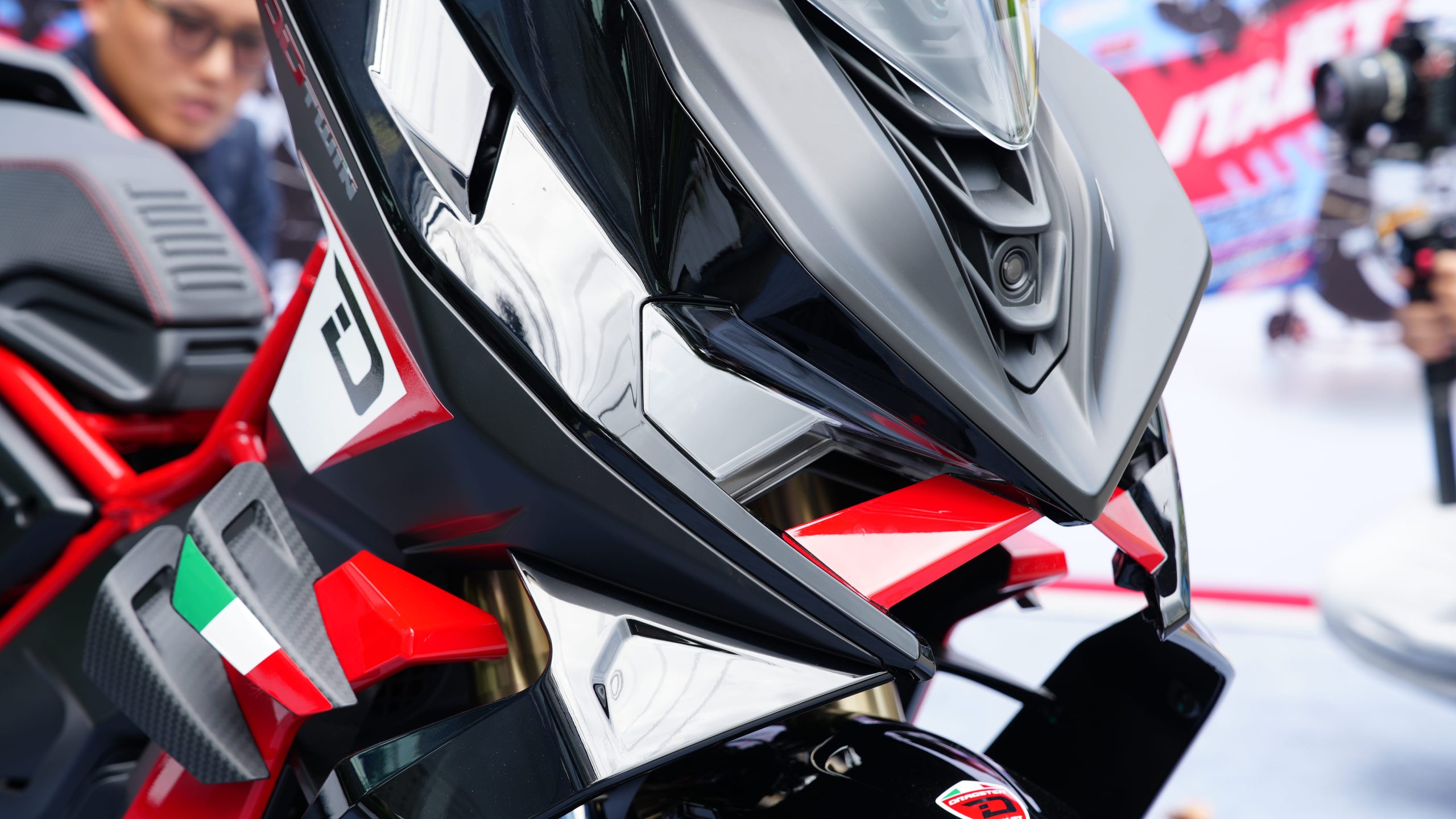 Italjet Dragster 700 Twin Premium Edition
