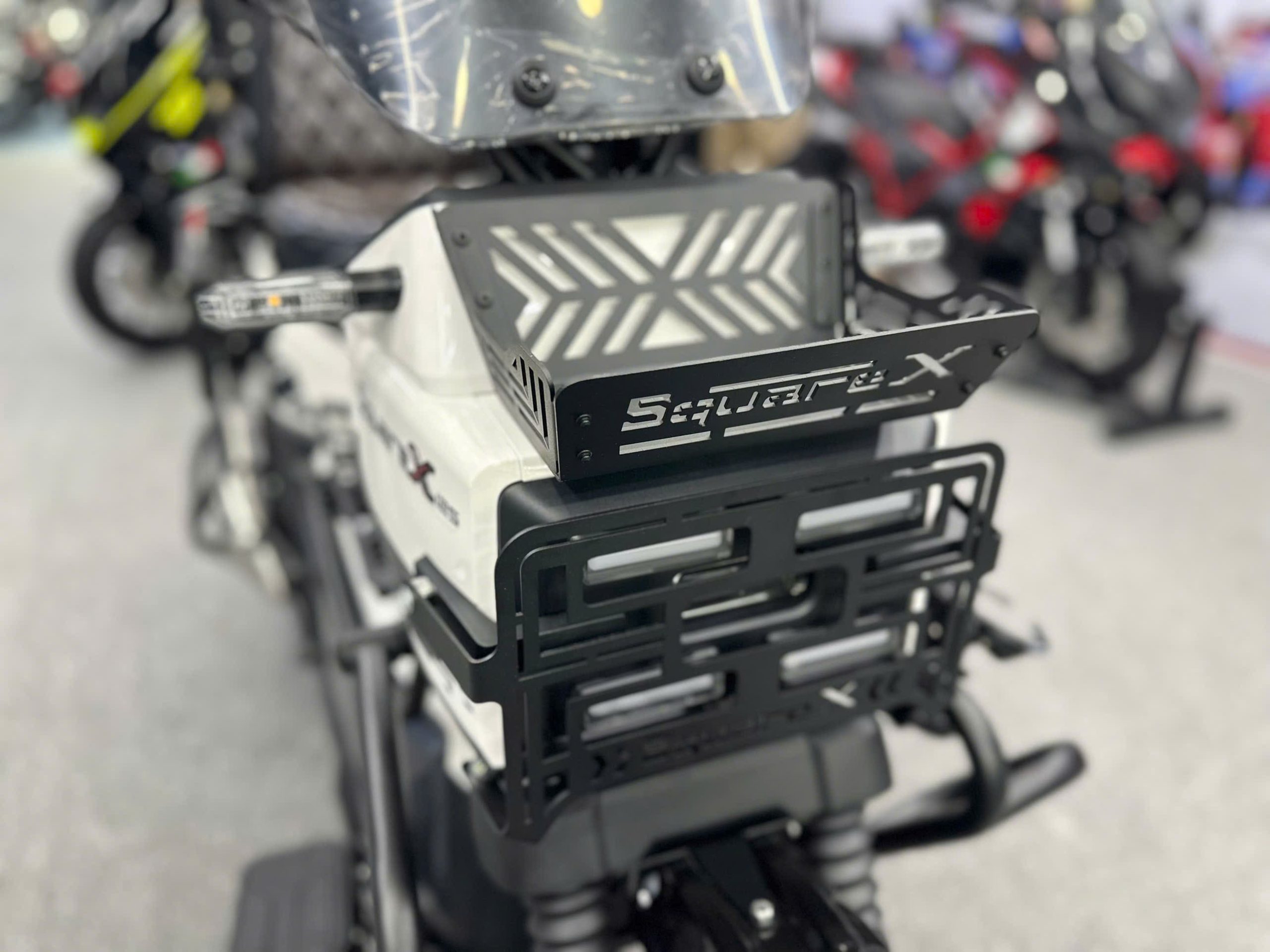 Phụ kiện honda square x125
