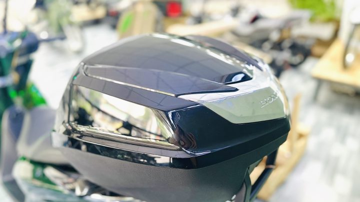 Kính Chắn Gió Xe SH Vetro Ý – Sh150i /Sh125i Vetro