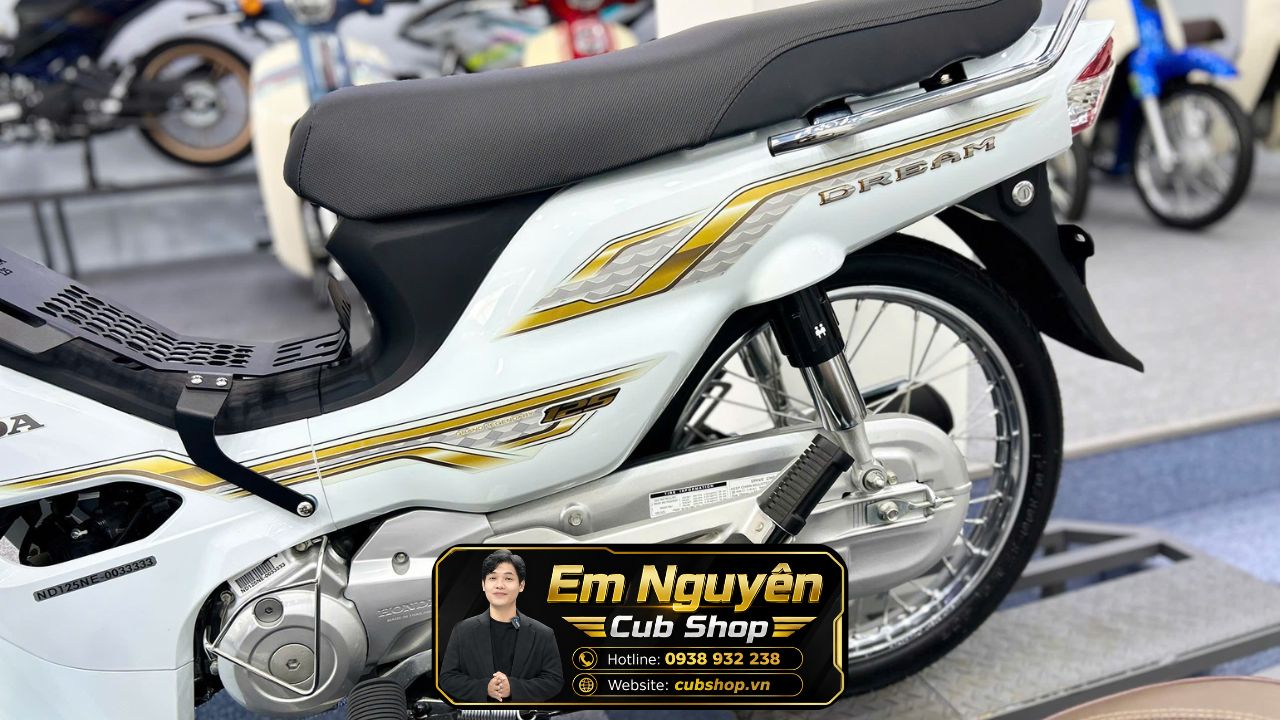 Honda Dream Thái NCX 2023 màu trắng số đẹp 33333