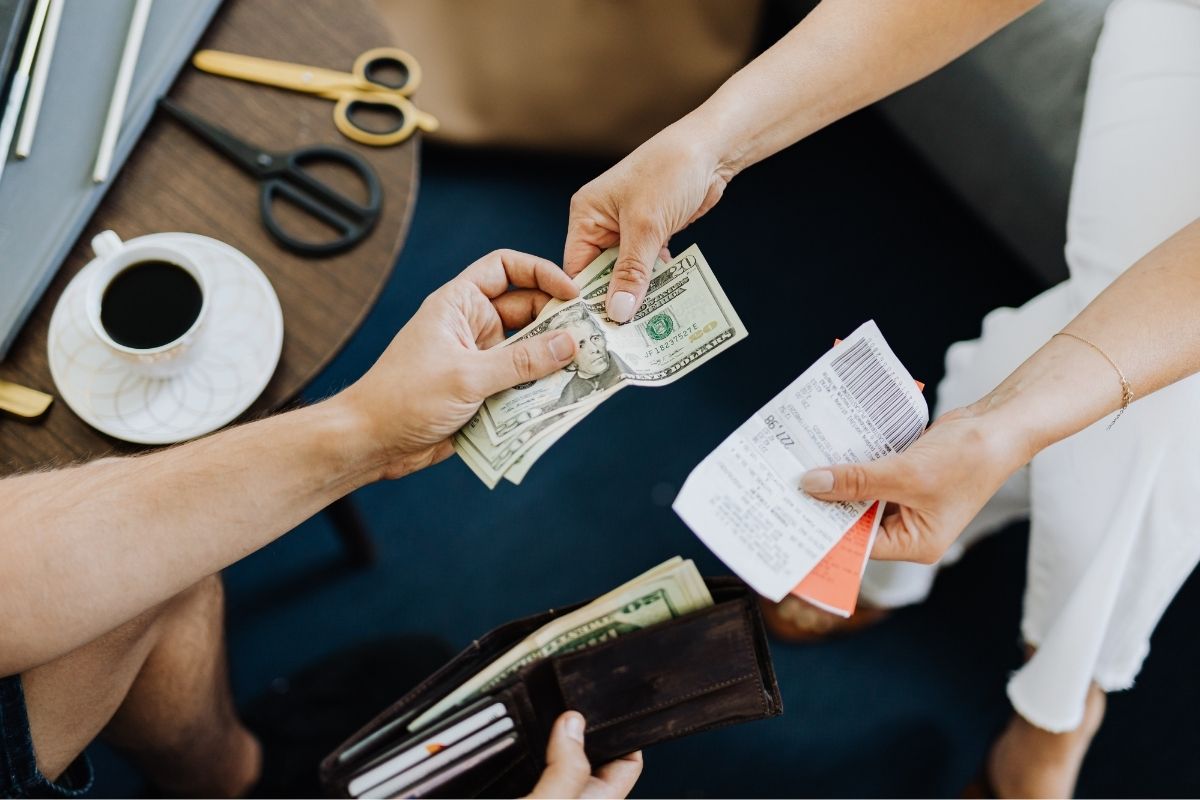 Hướng dẫn sử dụng tiền mặt đúng cách