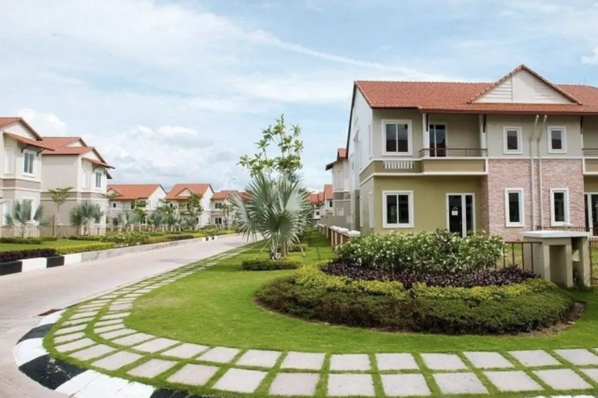 Sự tăng trưởng giá nhà đất thổ cư đang diễn ra mạnh mẽ
