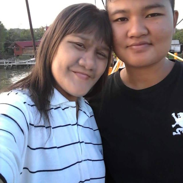 Natty đã kết hôn với bạn trai lâu năm, quen biết từ thời đi học.