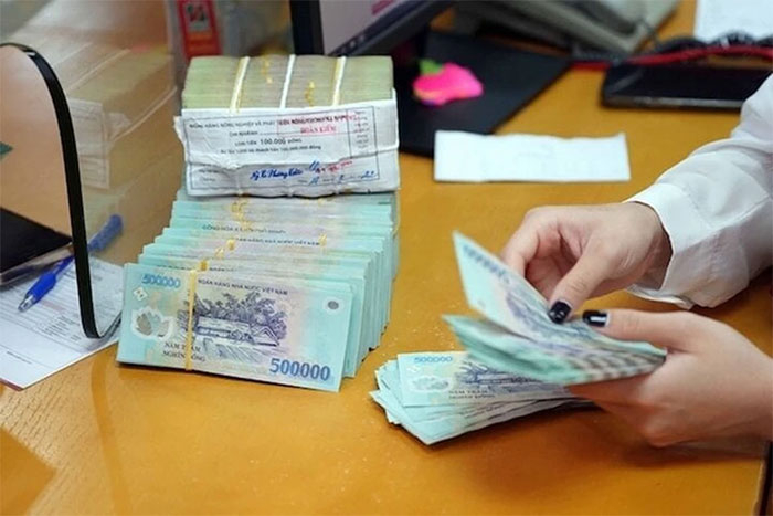 Kiểm tra lại số tiền trước khi ra về là điều cần thiết