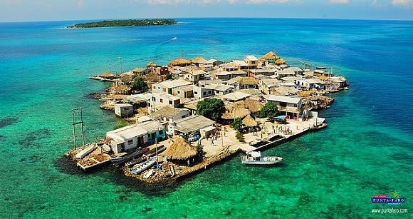 Cuộc sống ở hòn đảo đông dân nhất thế giới