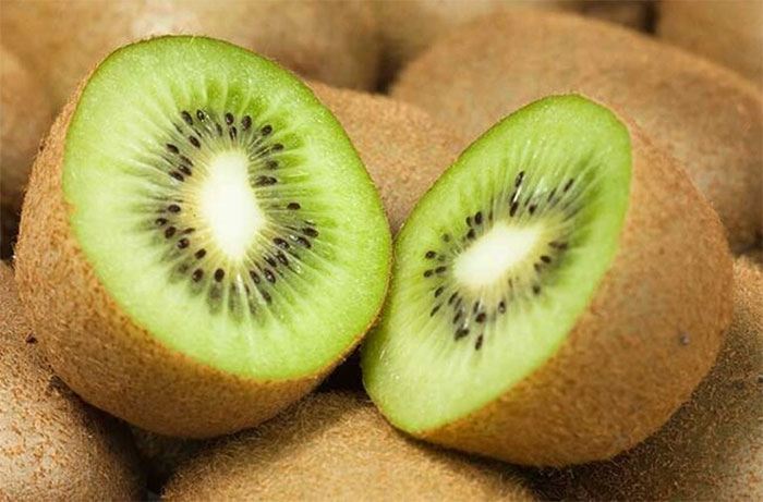 Có khoảng 60 loại quả kiwi và tất cả chúng đều có vỏ ăn được