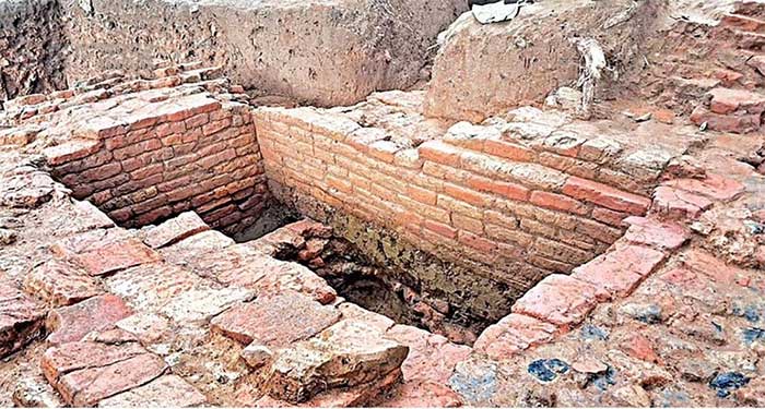 Tàn tích của một khu cư trú cổ xưa được cho là trường đại học Phật giáo Pandit Vihar.
