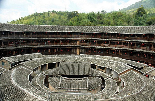 Thổ lâu Thừa Khải.