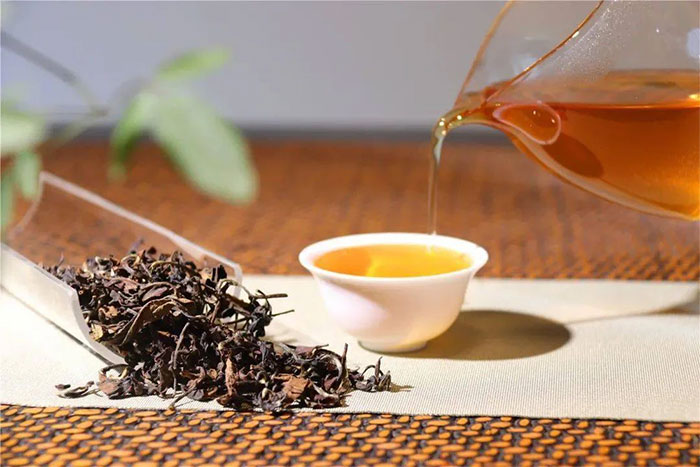 Những búp trà phải là từ cây chè Ô long thuần chủng