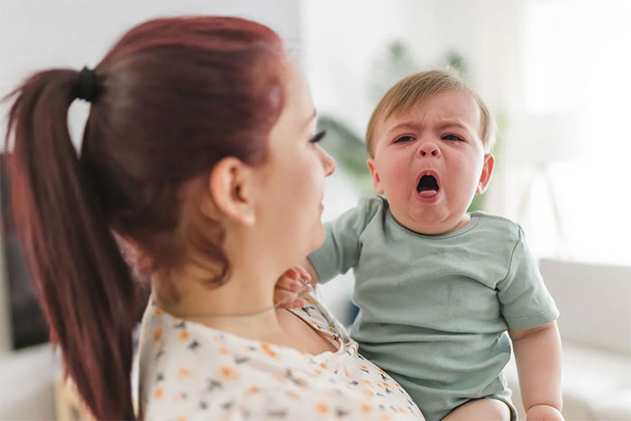 Cơn ho khò khè có nhiều nguyên nhân và xảy ra ở mọi lứa tuổi khác nhau.