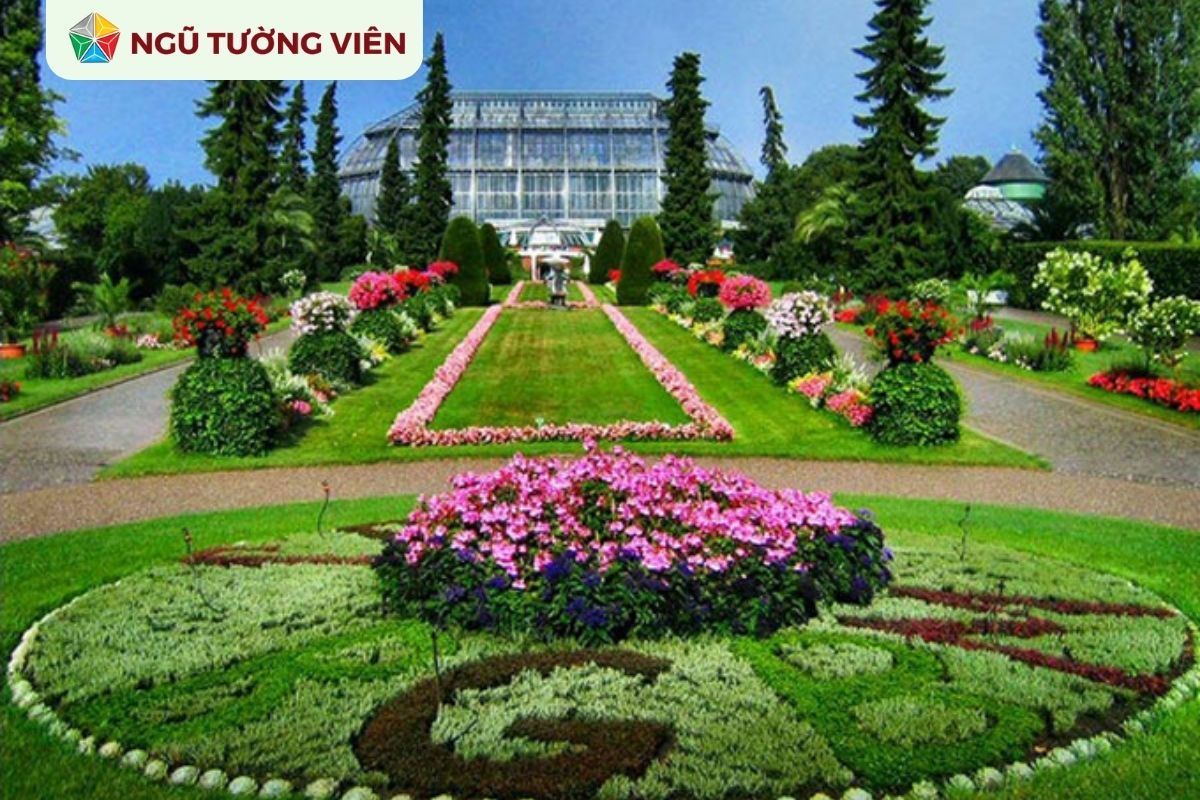 Cảnh quan sân vườn đẹp: Phong cách biệt thự châu Âu sang trọng Cảnh quan sân vườn đẹp: Phong cách biệt thự châu Âu sang trọng