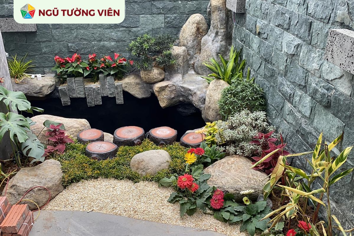 Cảnh quan sân vườn đẹp: Mẫu tiểu cảnh đồi cỏ được yêu thích Cảnh quan sân vườn đẹp: Mẫu tiểu cảnh đồi cỏ được yêu thích