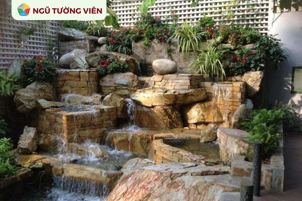 Cảnh quan sân vườn đẹp: Thiết kế thác nước phong thủy