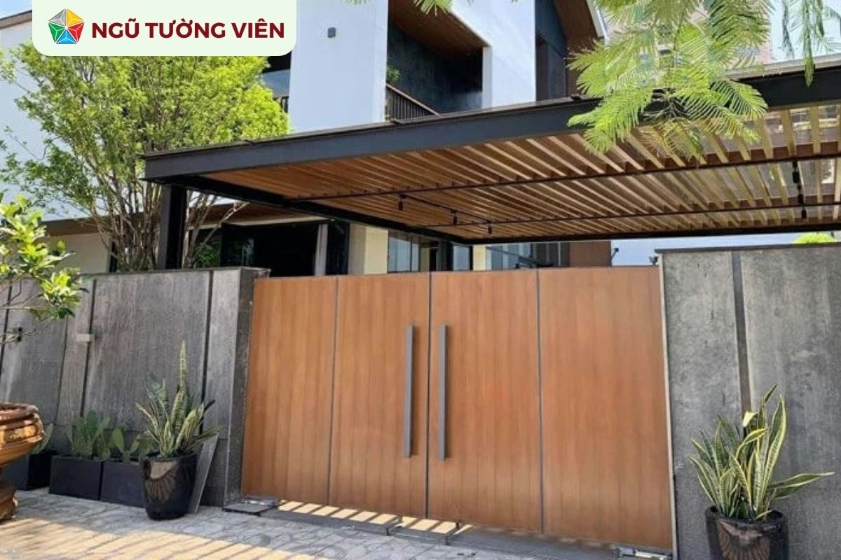 Cảnh quan sân vườn đẹp: Mẫu thiết kế cổng sân ấn tượng