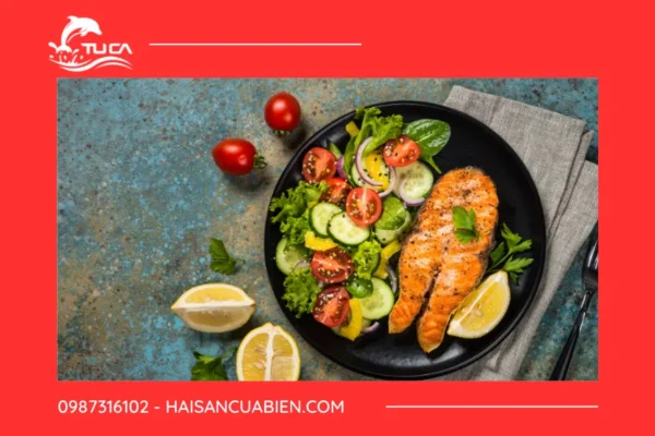 Cách làm Salad Cá hồi nướng đơn giản, healthy