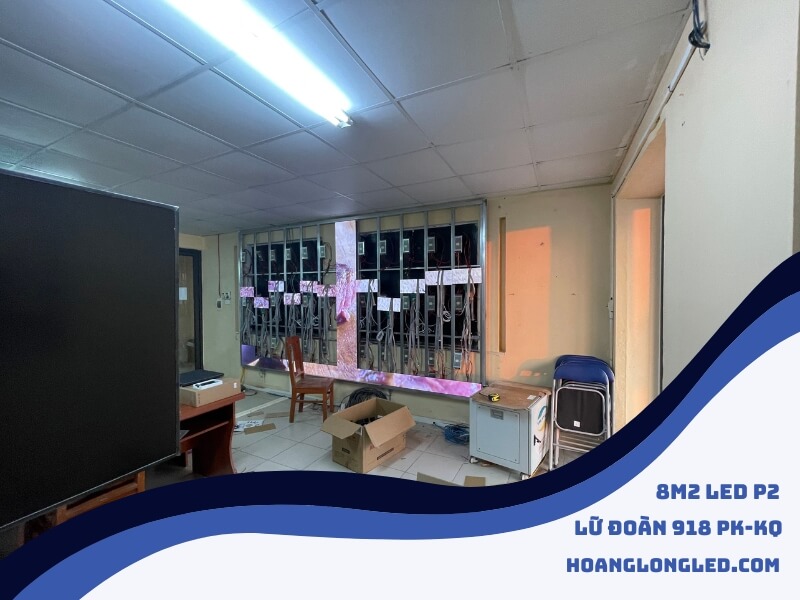 Hoàng Long LED thiết kế, thi công lắp đặt 8m2 P2 trong nhà tại Lữ Đoàn 918 PK-KQ Hoàng Long LED thiết kế, thi công lắp đặt 8m2 P2 trong nhà tại Lữ Đoàn 918 PK-KQ