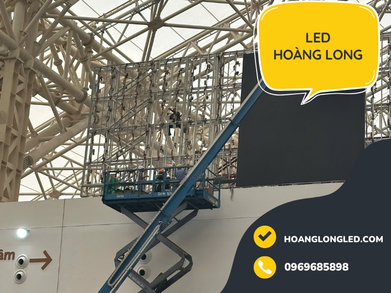 LED Hoàng Long Hân hạnh hỗ trợ đơn vị tổng thầu dự án, lắp đặt hoàn thiện 6 màn hình LED P2.5 trong nhà Vin Cổ Loa