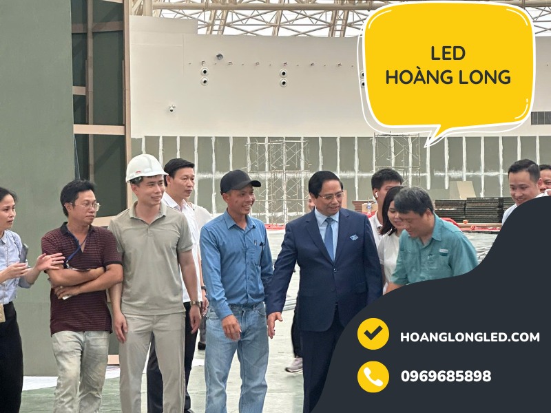 LED Hoàng Long Hân hạnh hỗ trợ đơn vị tổng thầu dự án, lắp đặt hoàn thiện 6 màn hình LED P2.5 trong nhà Vin Cổ Loa