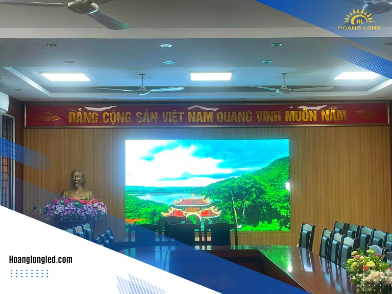 Hoàng Long LED Thi Công 33m² Màn Hình LED Qiangli Q4 Ngoài Trời (Outdoor Qiangli Q4 LED Display) Tại Trường Mầm Non Đông Anh