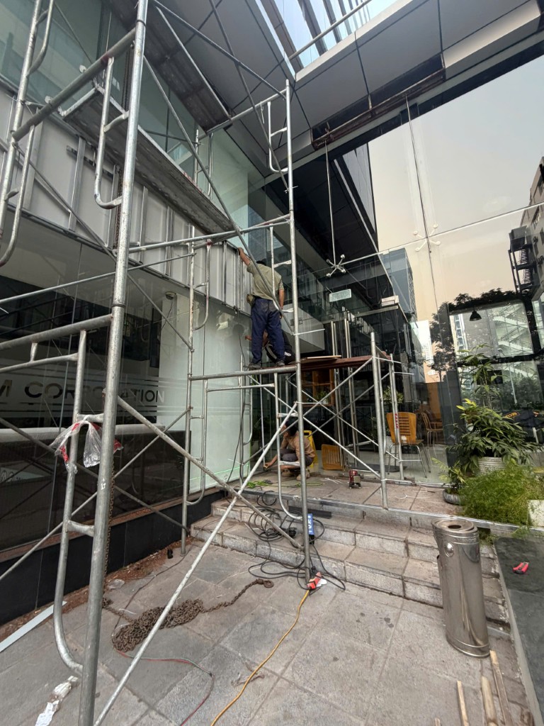 30m2 màn hình led P3 ngoài trời cho Tập Đoàn Viễn Thông Elcom Duy Tân Cầu Giấy