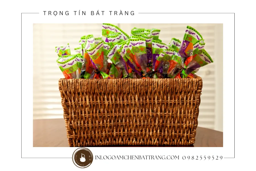 Giỏ hoa quả, bánh kẹo