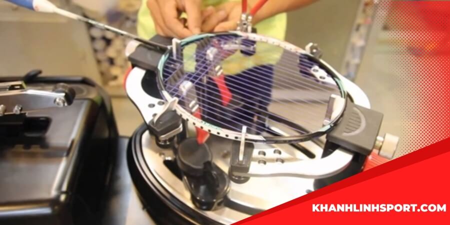 Dịch vụ căng dây vợt của cầu lông