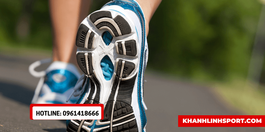 Chất lượng và đa dạng: Dịch vụ bán buôn, bán lẻ giày thể thao tốt nhất tại Khánh Linh Sport