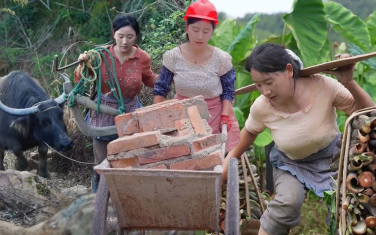 23 tuổi ly hôn làm mẹ đơn thân, 27 tuổi phá sản, gánh nợ 3 tỷ đồng: Hiện tại trở thành chủ tịch "nuôi sống" cả ngôi làng