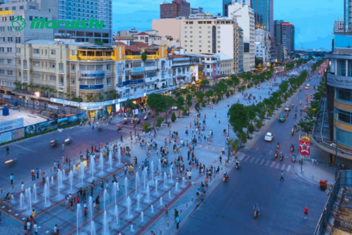 Phố đi bộ Nguyễn Huệ là một trong những địa điểm cực kỳ nổi bật tại Sài Gòn