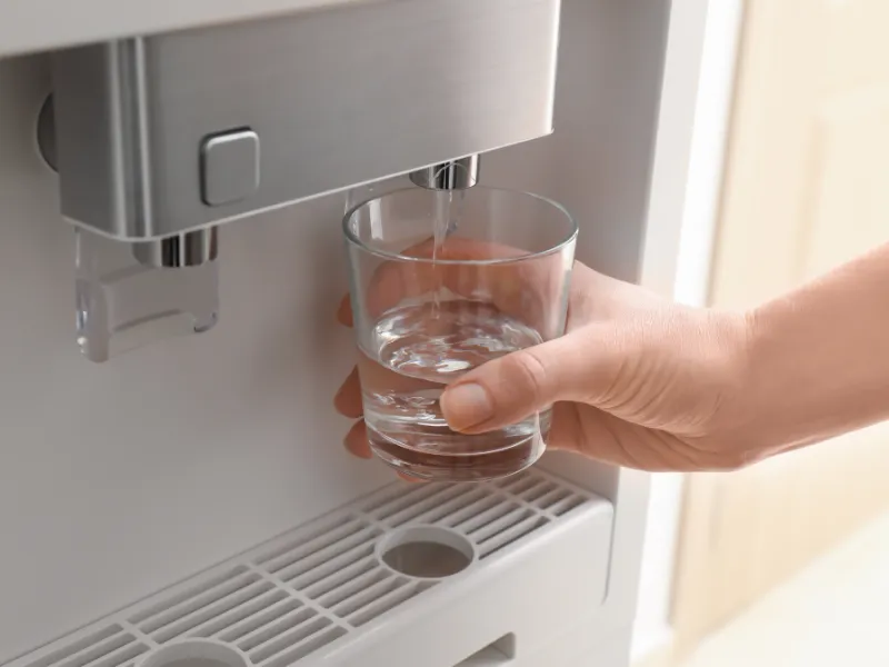 Tiện lợi và an toàn: Sự lựa chọn thông minh với máy lọc nước uống trực tiếp.