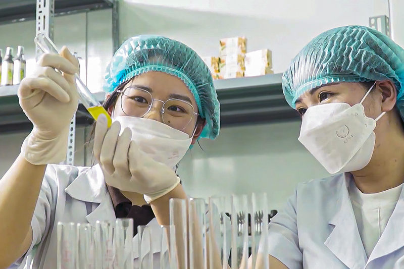Đội ngũ nghiên cứu tận tâm, chuyên môn cao