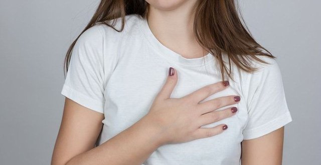 Phụ nữ mắc bệnh tim mạch có nguy cơ bị đau thắt ngực và nhồi máu cơ tim trong một số giai đoạn nhất định của chu kỳ