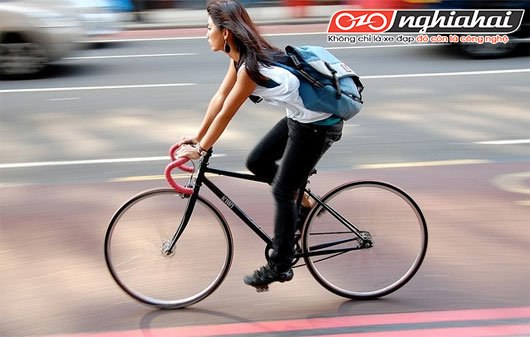 6 cách để người đi xe đạp tự bảo vệ mình khỏi ánh nắng mặt trời. 4