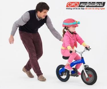Dạy con bạn cách đi xe đạp không cần tới bánh phụ chỉ trong 9 bước 3