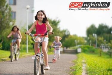 Lợi ích của việc đạp xe đạp đối với sự phát triển trí não của trẻ 2