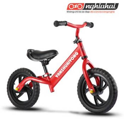 Xe đạp đầu tiên của bé Xe trượt là một xe trẻ em cXe đạp đầu tiên của bé Xe trượt là một xe trẻ em có bánh phụ trợ 1ó bánh phụ trợ 1