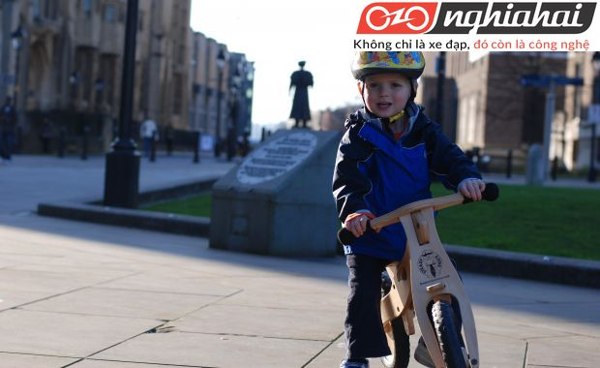 Lợi ích của xe đạp trẻ em bằng gỗ 2