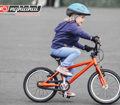 Hầu hết các chiếc xe đạp trẻ em được sản xuất từ hai loại chất liệu phổ biến là hợp kim nhôm và thép.