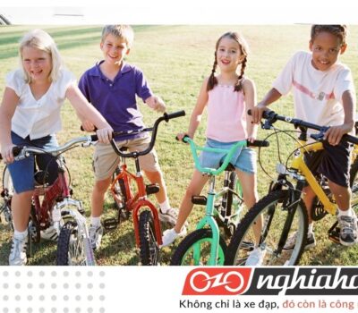 Độ tuổi thích hợp cho bé đạp xe