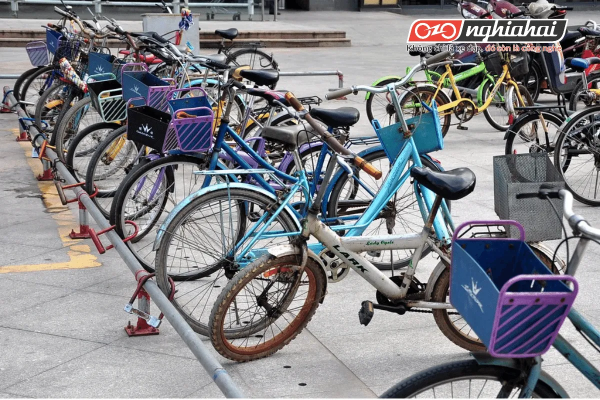 Kích thước nhỏ gọn và khả năng gấp gọn của xe đạp mini Nhật Bản là một trong những yếu tố quan trọng tạo nên sự phổ biến và tiện ích của chúng trong cuộc sống hàng ngày của người dân Nhật Bản.