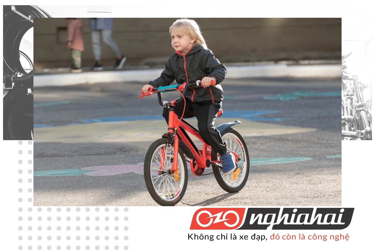 Cách chọn xe đạp và bộ đồ dùng cho xe đạp đầu tiên của con bạn