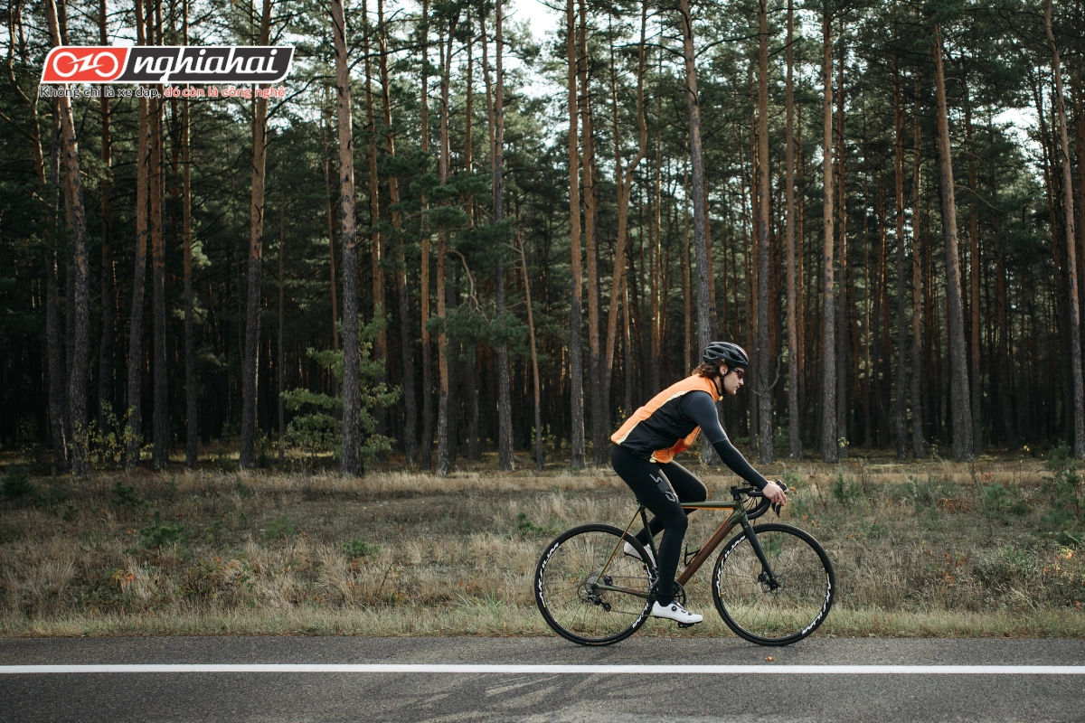 Đi xe đạp không chỉ đang chăm sóc cơ thể mình mà còn cải thiện khả năng tư duy và sự tập trung
