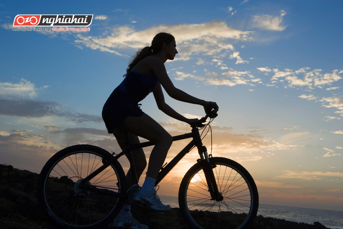 Xe đạp cung cấp một cơ hội tuyệt vời để xả stress và loại bỏ những suy nghĩ tiêu cực