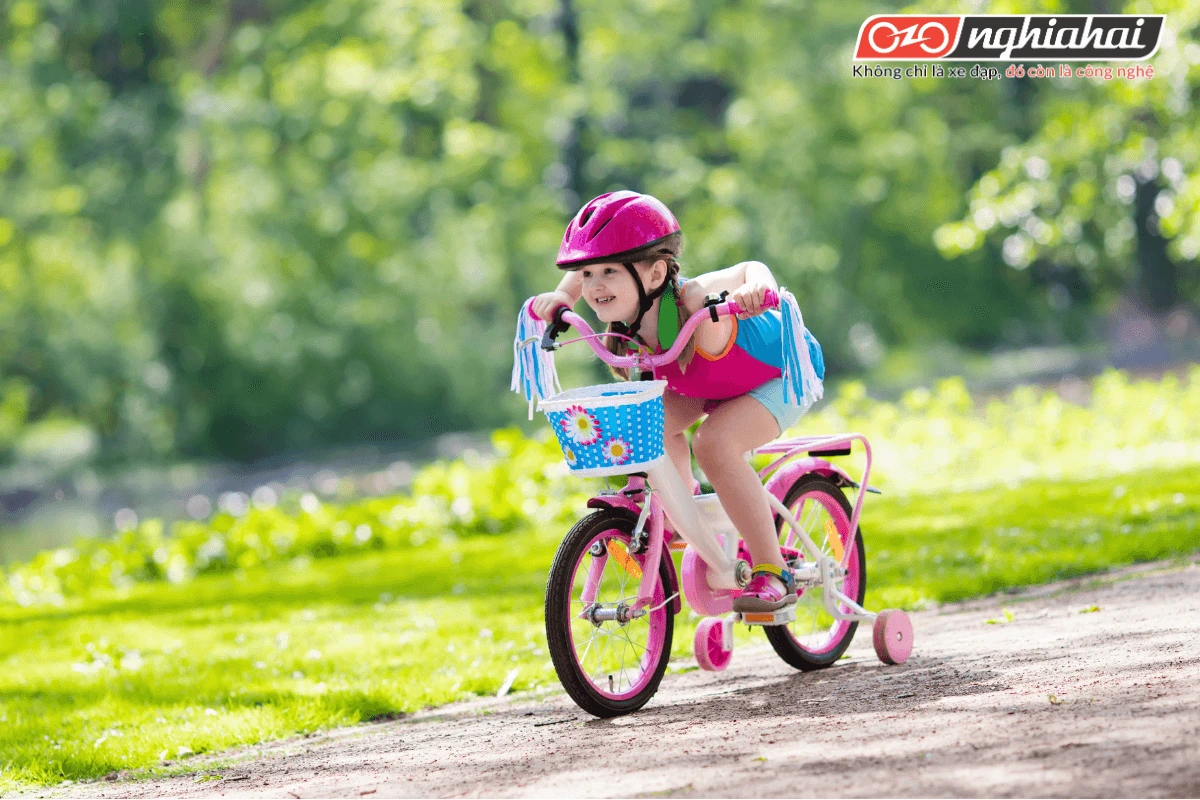 Bé nên học đạp xe khi mấy tuổi?