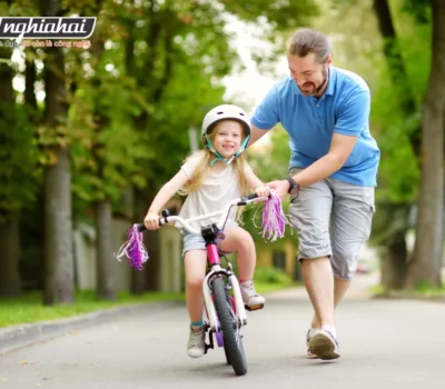 5 bước dạy con đi xe đạp