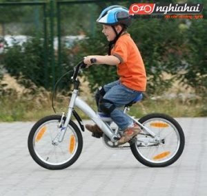 Trẻ em mấy tuổi có thể tập đi xe đạp 2