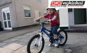 Xe đạp trẻ em ba bánh, Cách dậy trẻ em tập đi xe đạp 2