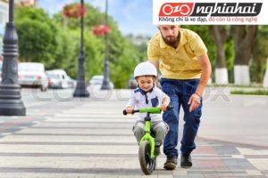 Địa điểm tập xe đạp trẻ em. Cách cho trẻ tập xe đạp trẻ em 3
