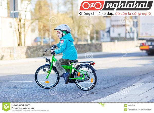 Dụng cụ cần thiết cho trẻ khi đạp xe 3
