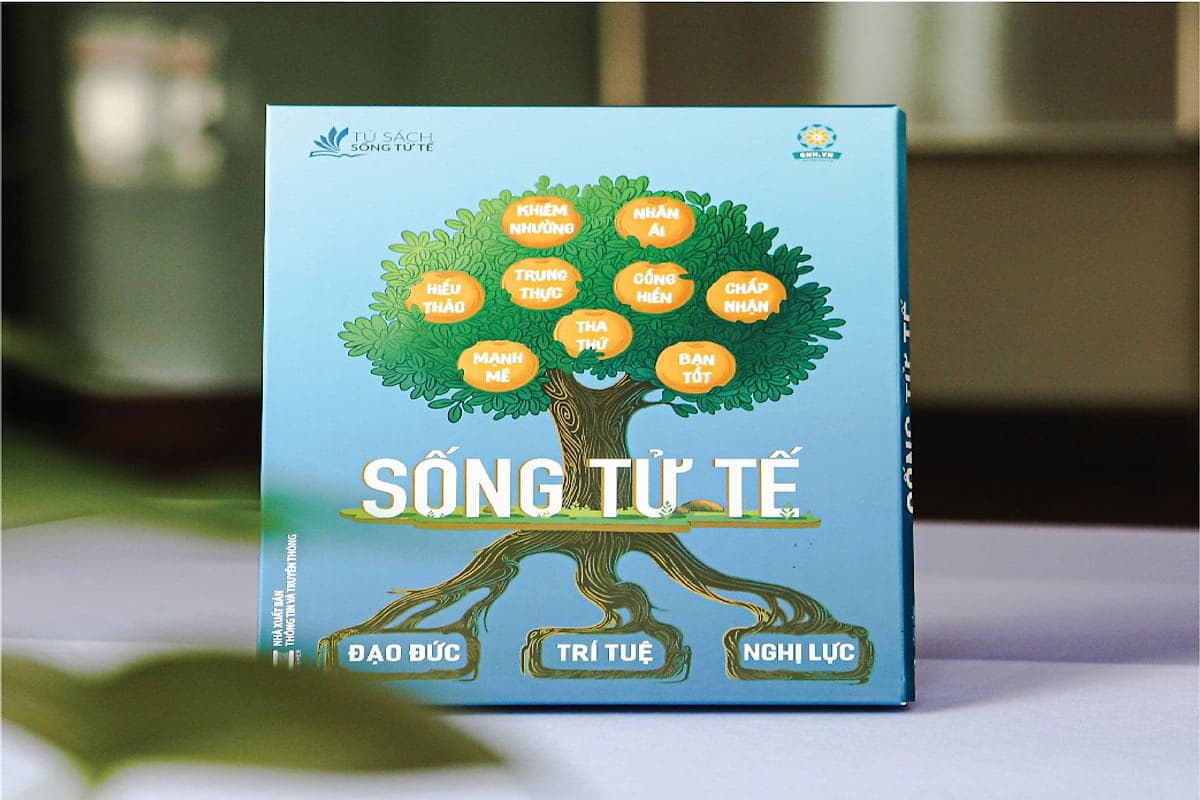 Tử tế không chỉ làm đẹp thêm cho lối sống của từng cá nhân mà còn là yếu tố then chốt trong việc xây dựng một xã hội văn minh, lành mạnh.